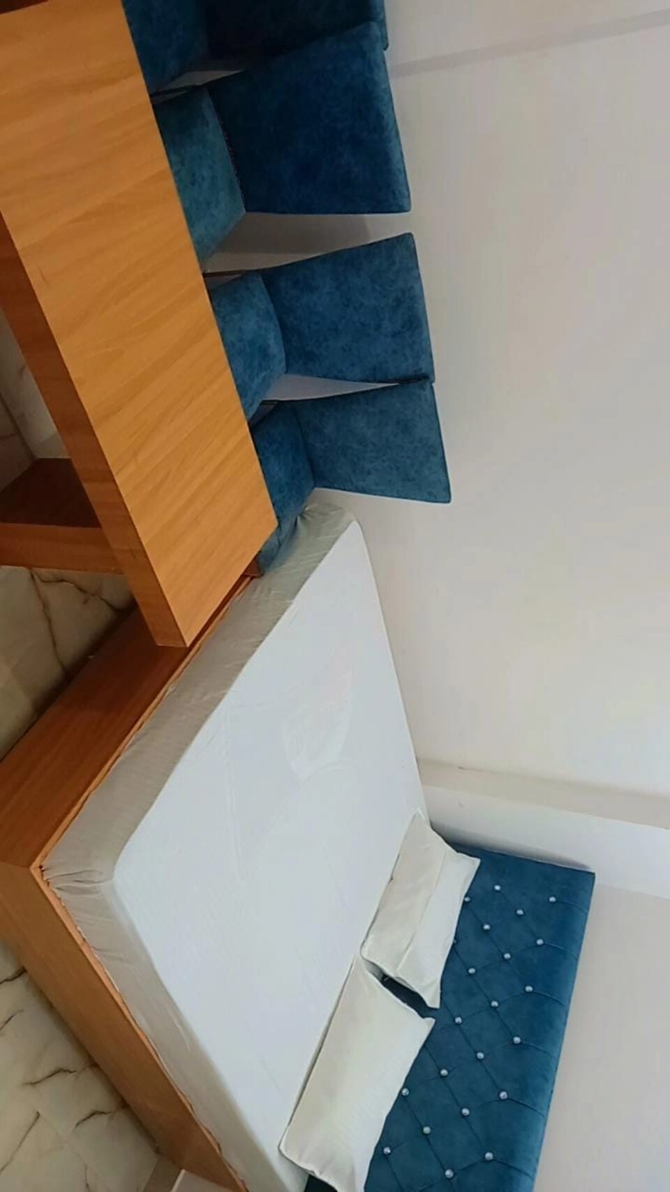 Live on MRT605, Meerut, Meerut