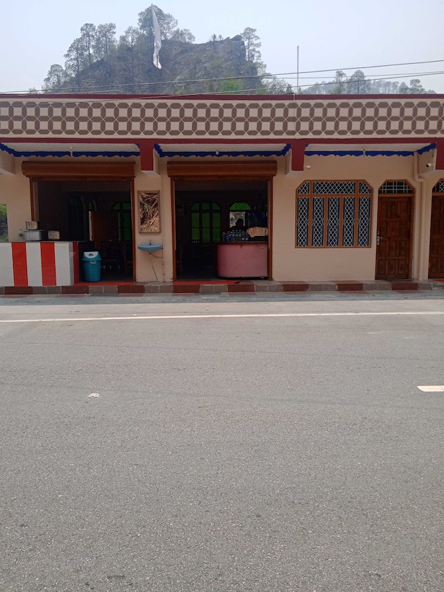 SPOT ON Raibar Hotel &restaurant