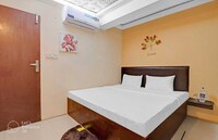 Hotel O Bottom Inn 
