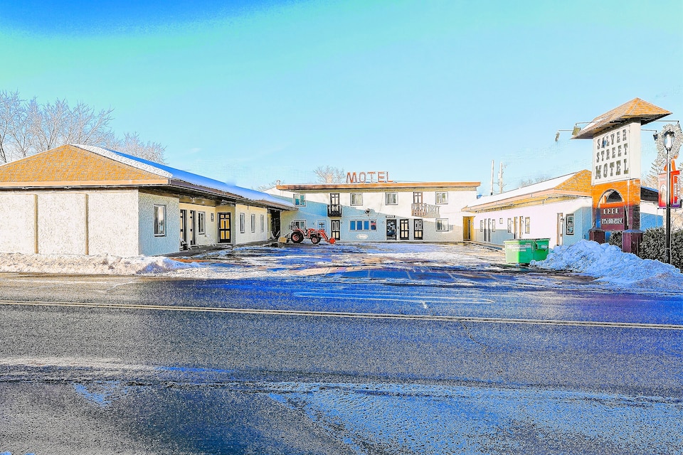 Love Hotels Silver Street by OYO at Hurley WI, Hurley WI, Hurley