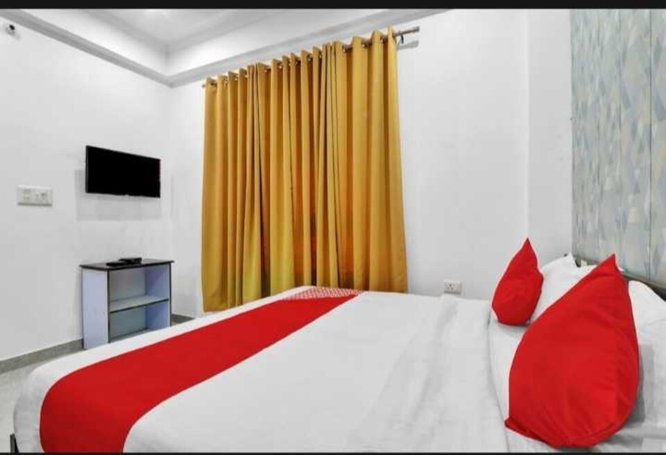 OYO 89662 Visitor Garden Guest House, Gomti Nagar Lucknow, Lucknow