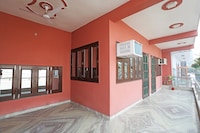 OYO Theap Hotel