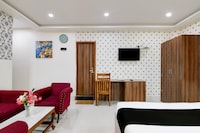 Townhouse Deshapriya Park Kolkata Formerly DK Inn