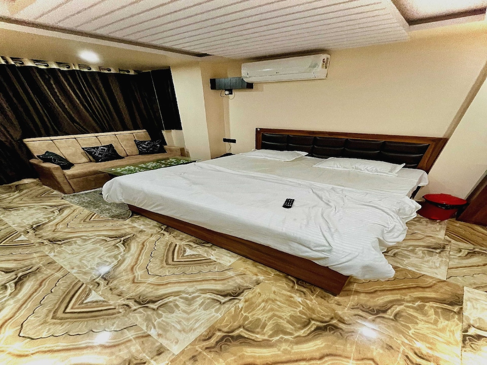 SPOT ON Hotel town inn, Rewa, Rewa