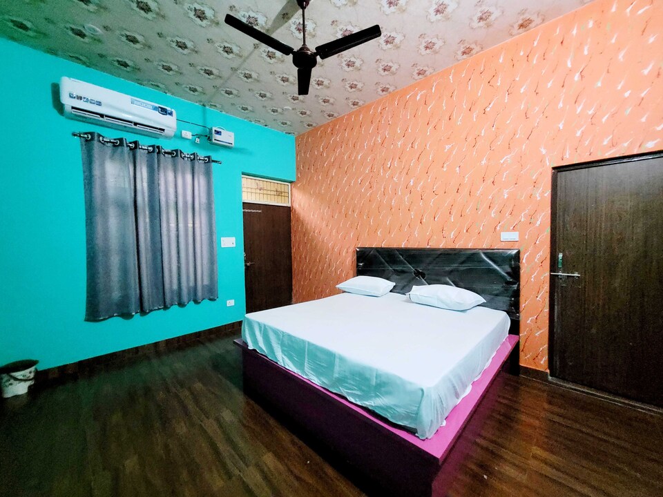 OYO 89757 Hotel S R, Aligarh, Aligarh