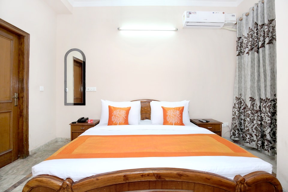 OYO 11377 Hotel Kings residency, Mohali, Mohali