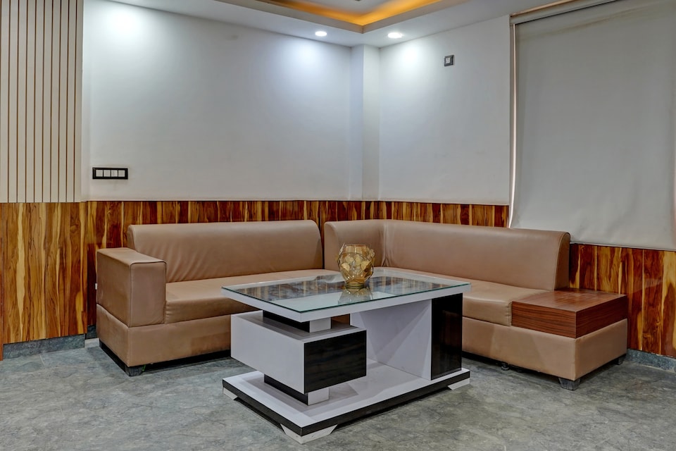 Hotel O The Grand Heritage Hotel, Old Gurgaon, Gurgaon