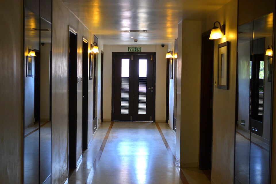 OYO 1479 Genex Hotel, Jetalpur Road Vadodara, Vadodara