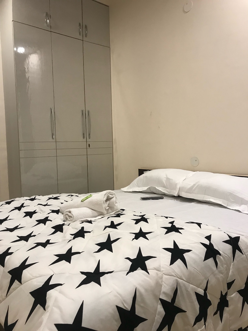 OYO Luv Inn Near Badarpur Border Metro Station, Okhla Jasola Delhi, Delhi