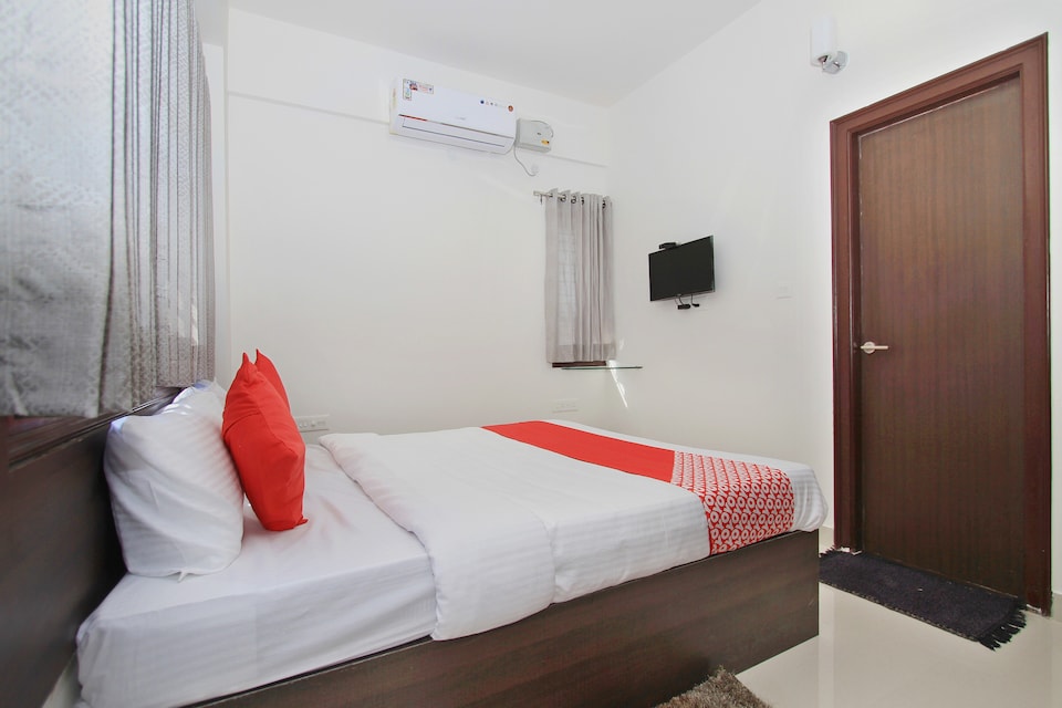 OYO 11386 Resside Homes, Yehalanka Bangalore, Bangalore