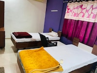 POP Babaramdev Hotel
