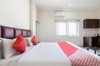 OYO Hotel Kozy Rooms