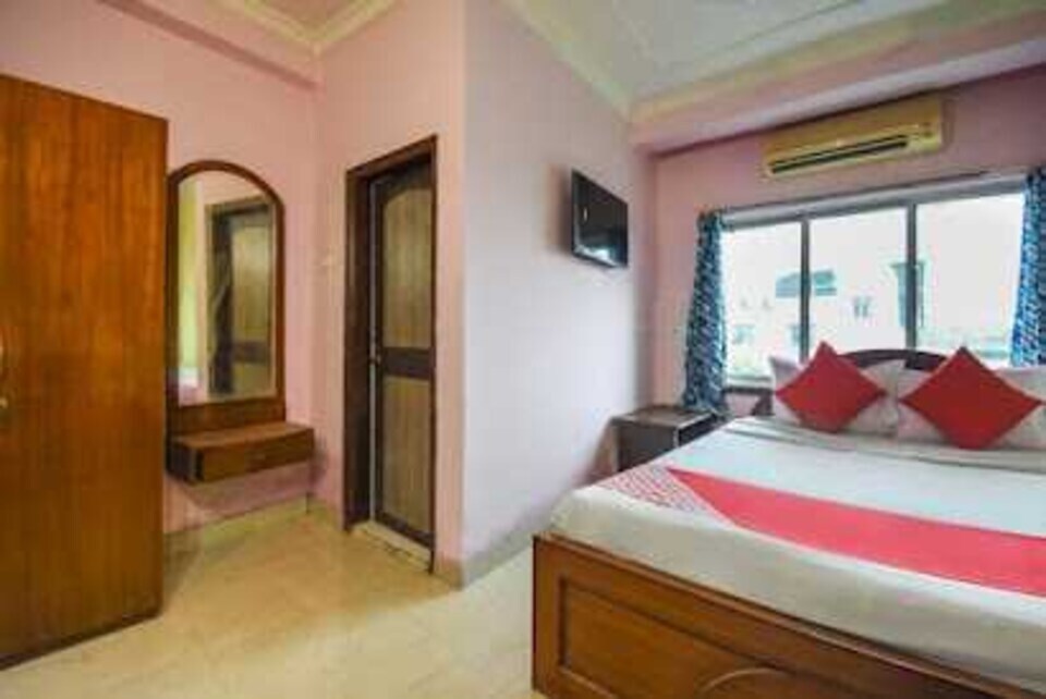 OYO 89835 Royal Oak Guest House, Salt Lake Kolkata, Kolkata