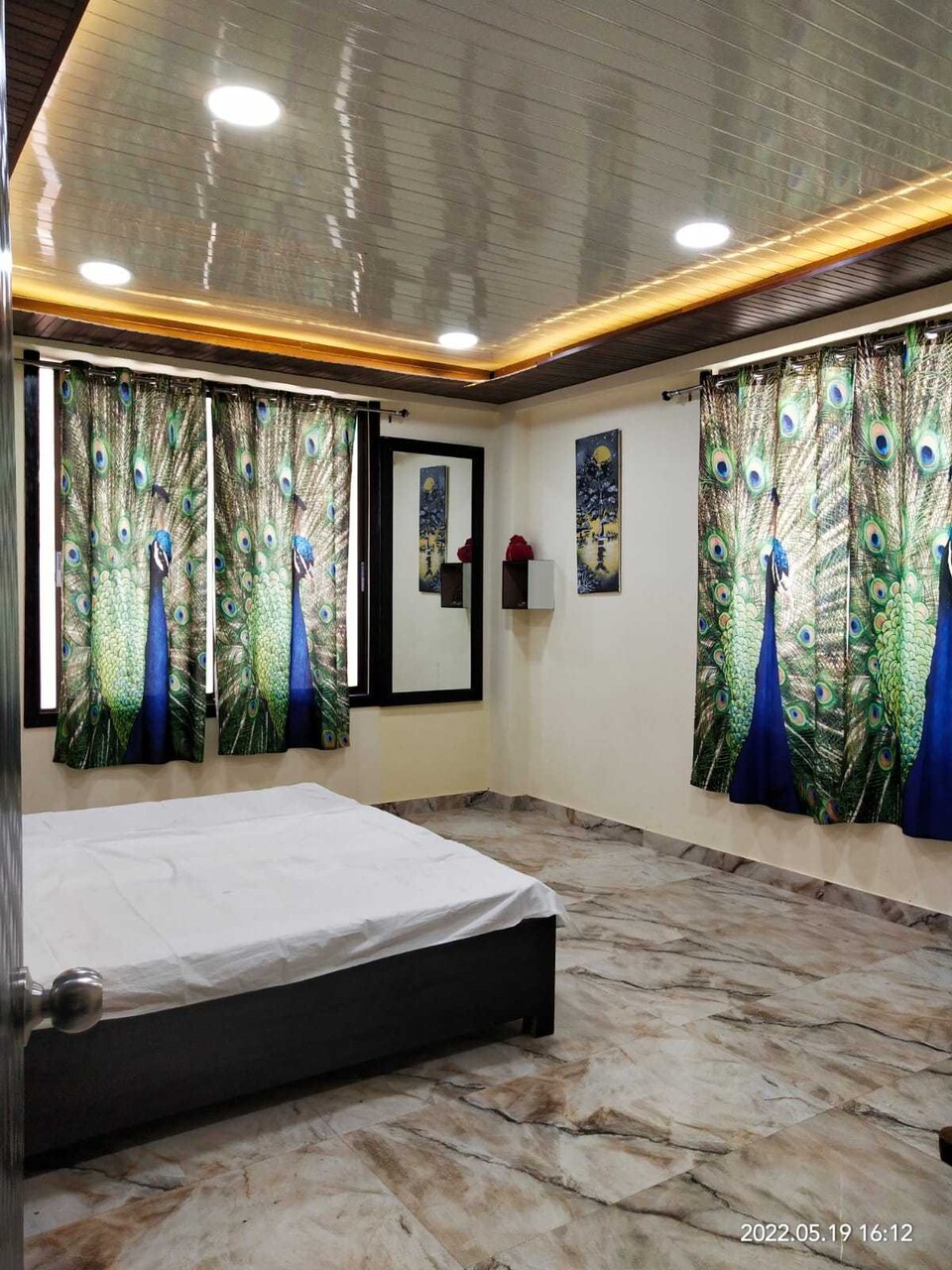 LIVE as VNS854, Sigra, Varanasi