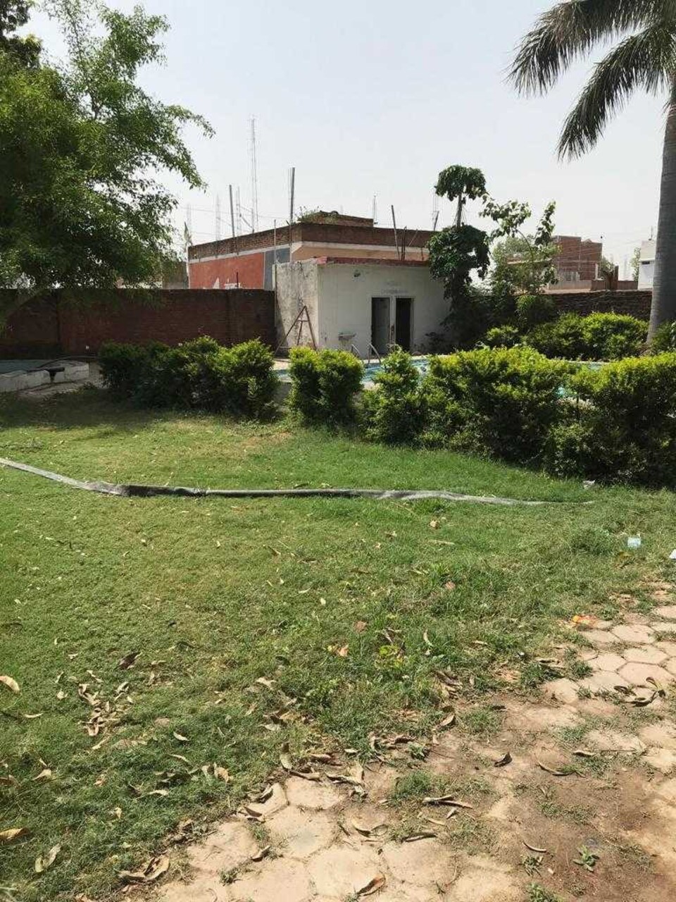 POP Sat An Shi Hotel Rooms, Chhatarpur, Chhatarpur