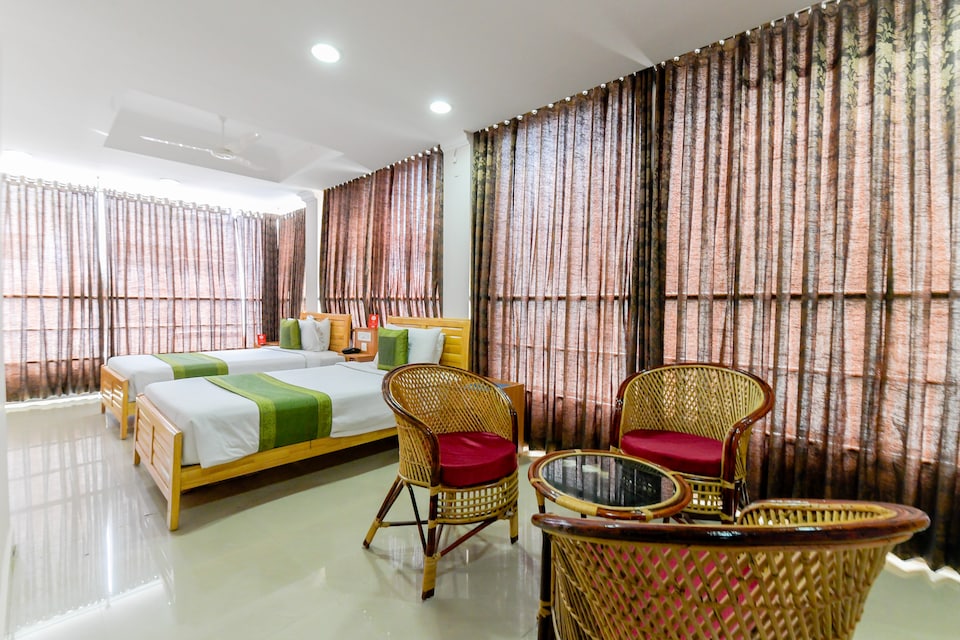 OYO 11404 Hotel Tri Star Regency, Railway Station South Kochi, Kochi