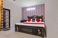 OYO Flagship 89941 Hotel Dwarka inn