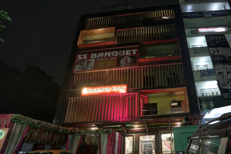 OYO Townhouse 782 Hotel Kalinga Sector 66 Near Noida Sector 51 Metro Station, Noida City Metro, Noida