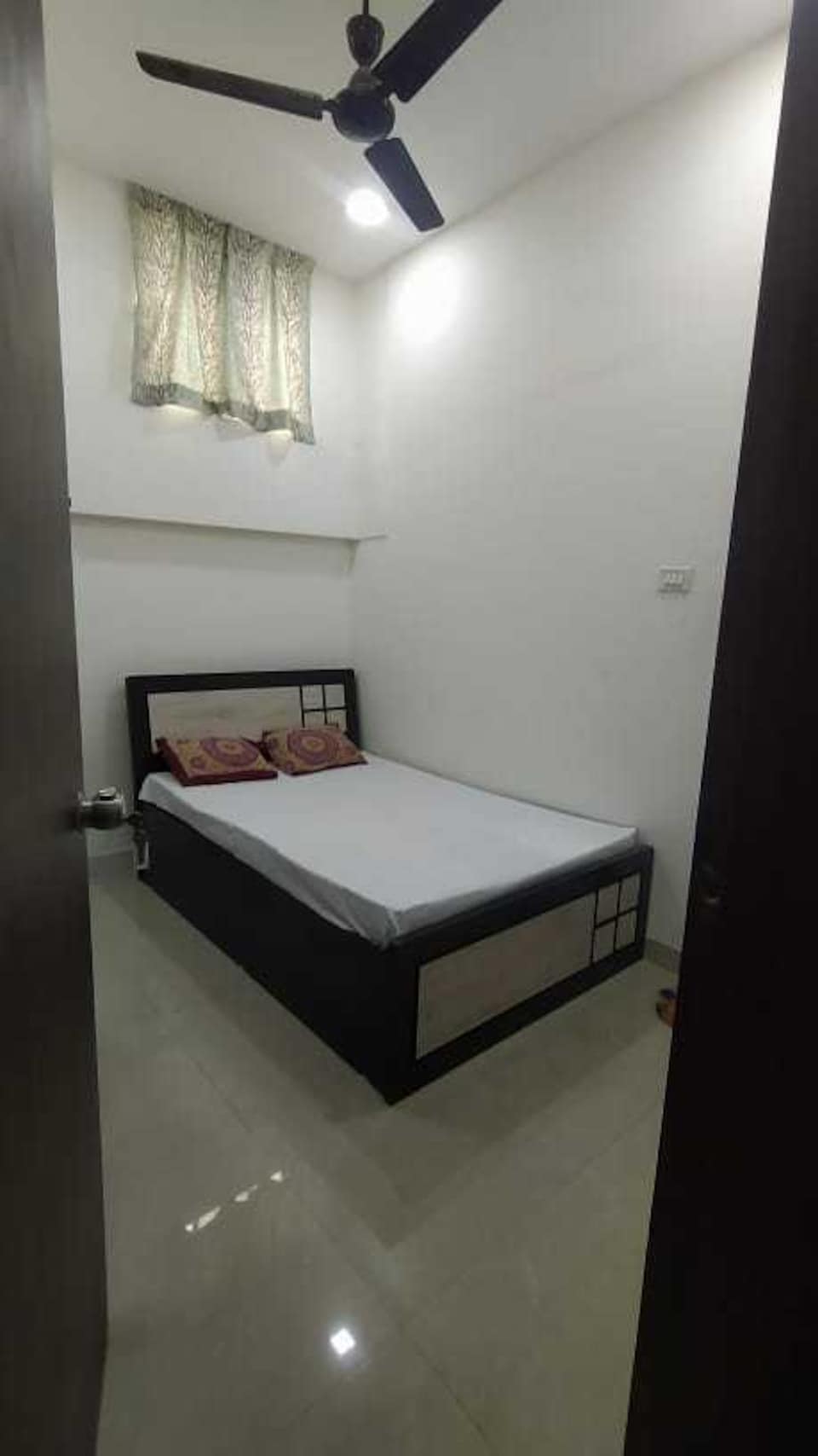 POP 89994 Hotel Ski High, Chakan Pune, Pune