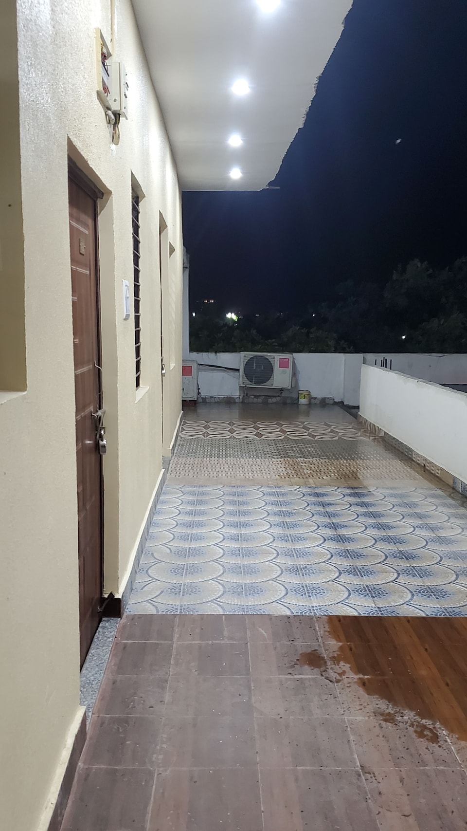 LIVE as Gkp189, Golghar, Gorakhpur