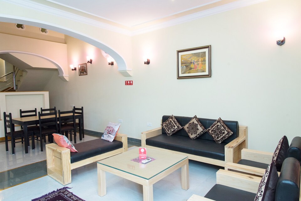 OYO Home 11064 Spacious 3BHK, Goverdhan Sagar, Udaipur