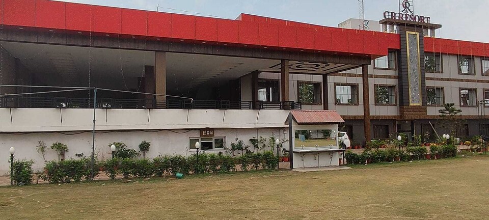 OYO 90037 C R Resort, Bahraich, Bahraich
