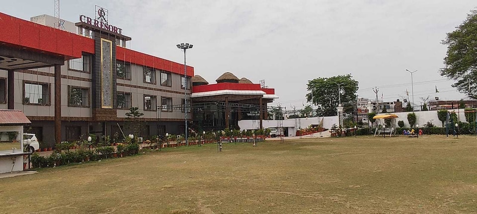 OYO 90037 C R Resort, Bahraich, Bahraich