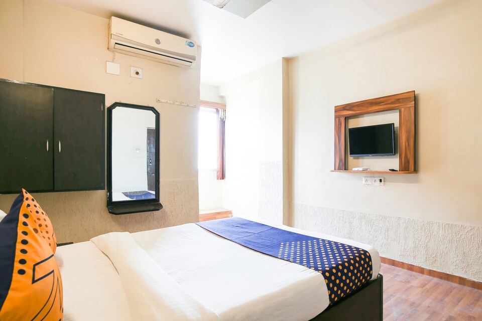 SPOT ON 11427 Hotel Kalyan, Ahmedabad Railway Station, Ahmedabad