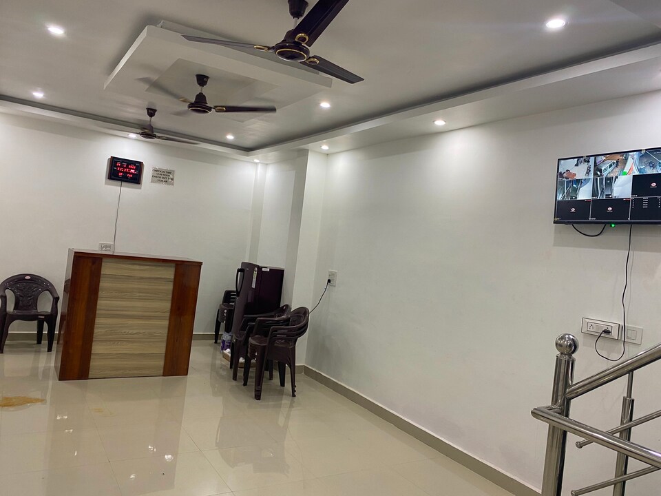 POP Hotel Subh Ratri, Jhansi, Jhansi