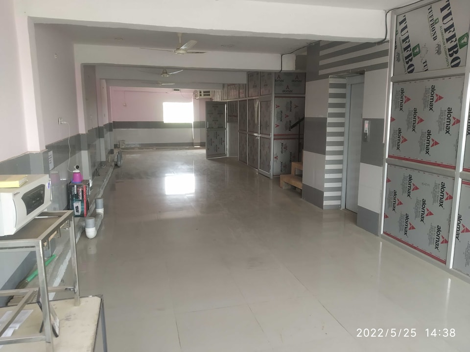 OYO Trivedi Guest House, Alambagh Lucknow, Lucknow