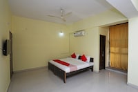 Hotel O Dhotre Marriage Garden