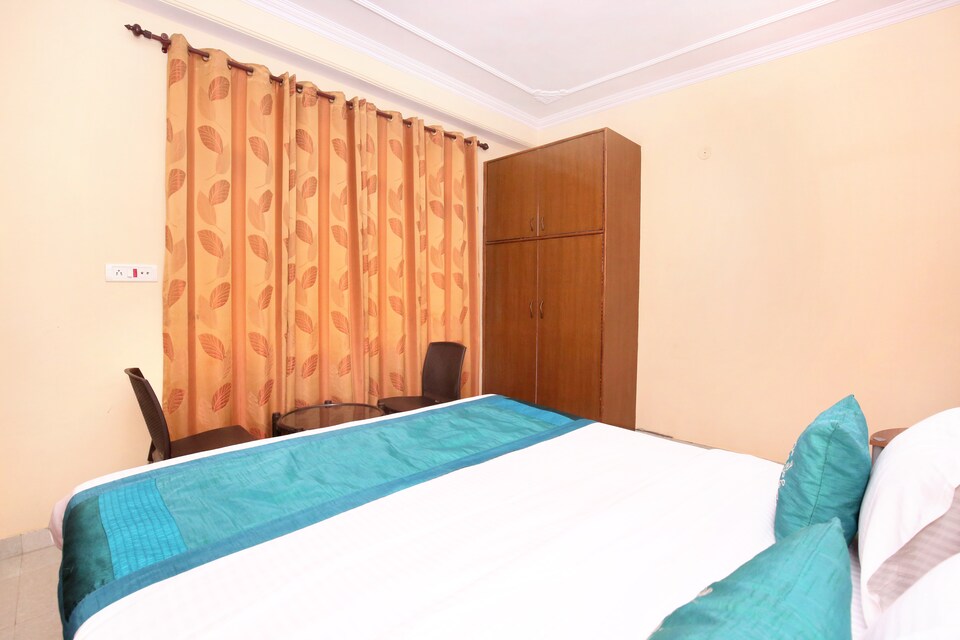 OYO 11442 Home 2BHK Valley View Bhatakuffer, Sanjauli, शिमला