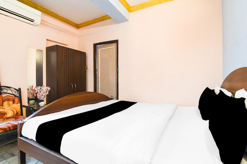 Hotel O Rajarhat Near Chinar Park More Formerly Relyef Inn, New Town, Kolkata