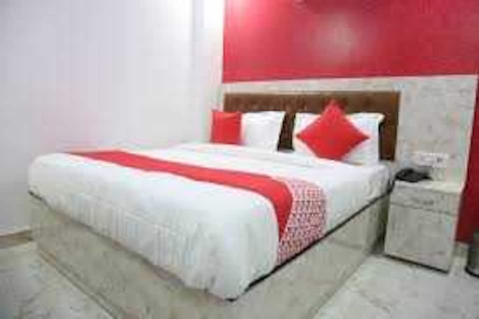 OYO HOTEL AEROCITY K, Airport Delhi, Delhi Transit