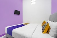 SPOT ON 91302 Ungu Residence Syariah