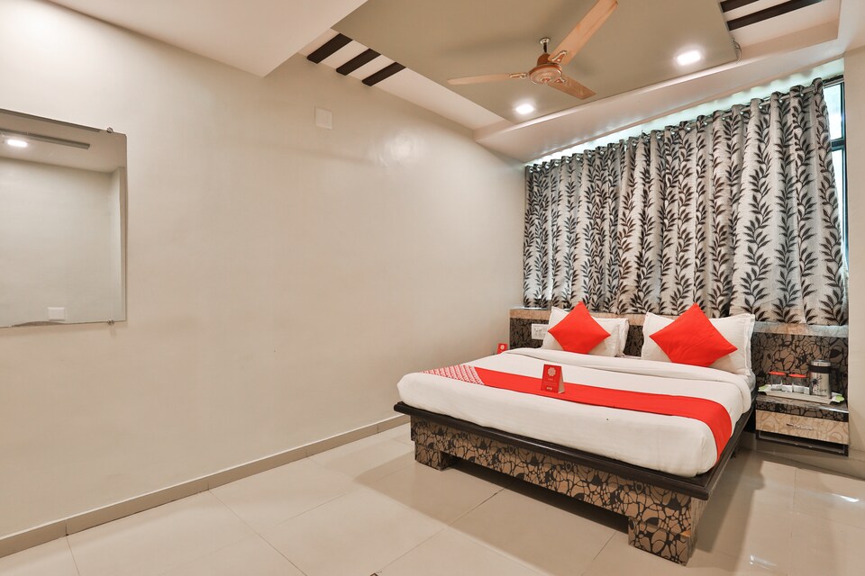 OYO 11450 Hotel Balaji, SP Ring Road Nikol-Odhav, Ahmedabad