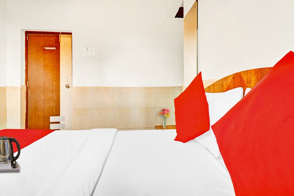 OYO 90232 Kavish Lodging and Boarding, Mumbai- Kalyan-Bhiwandi- Badalapur, Mumbai