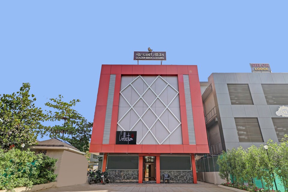 Capital O 90246 Hotel Golden Bird, Mumbai Airoli-Vashi, Mumbai