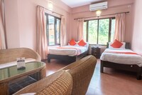 OYO 11455 August Lake Resort