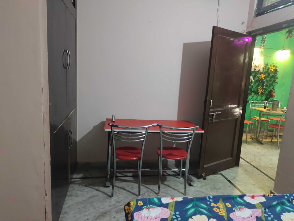OYO 90312 Go Foodie Hotel Cum Restaurant, Jwalapur Haridwar, Haridwar