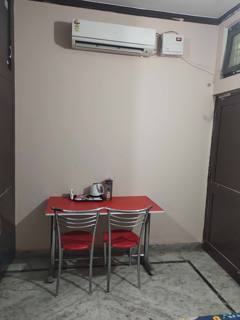 OYO 90312 Go Foodie Hotel Cum Restaurant, Jwalapur Haridwar, Haridwar