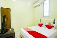 OYO 91314 Zein House