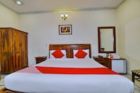 OYO 1484 Hotel Royal Pratap Niwas