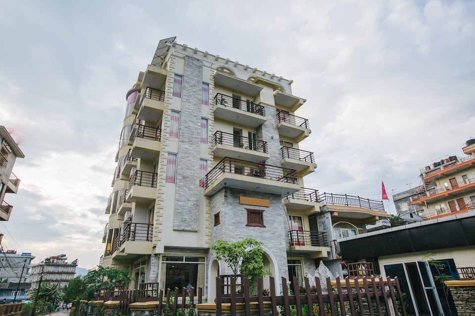 OYO 107 Durbar INN, Pokhara, Pokhara