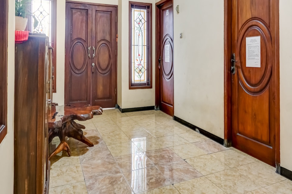 SPOT ON 91317 Gemilang Guesthouse Syariah, Malang Kota, Malang