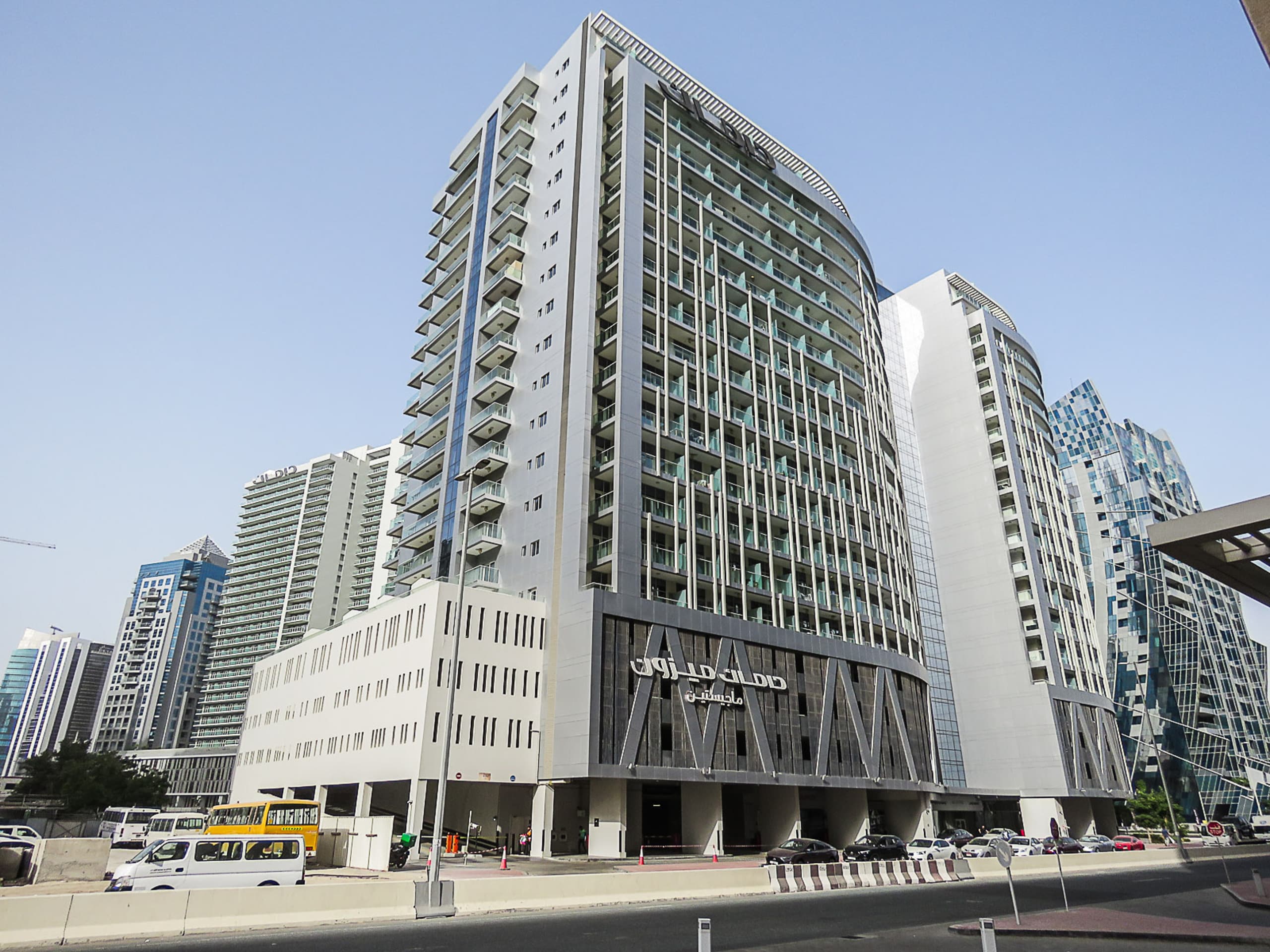 OYO 901 Home Majestine 1br, Business Bay