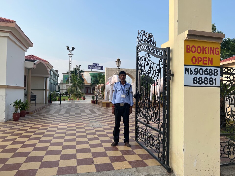 Live under AMB044, Ambala Cantt, Ambala