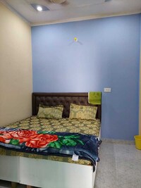 OYO Home Neelkanth Bhawan