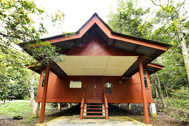 SPOT ON 90536 Bens Maju Foreststay