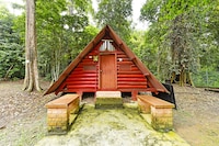 SPOT ON 90536 Bens Maju Foreststay